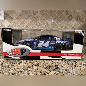 1999 Jeff Gordon #24 STAR WARS 1/24 Action Mac tools Monte Carlo diecast car